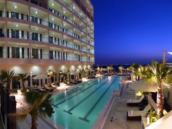 STAYBRIDGE SUITES ABU DHABI YAS ISLAND 5*