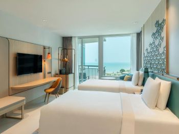 HOLIDAY INN PATTAYA 4 *