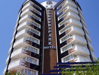 THE CORNER PARK HOTEL 4*