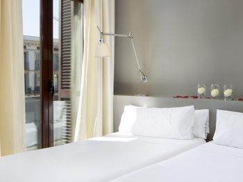 INTERNACIONAL RAMBLAS COOL ATIRAM 3*