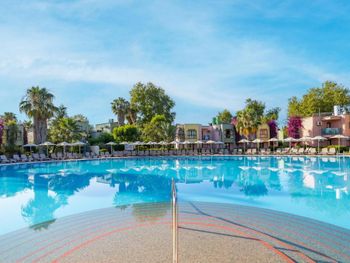 VONRESORT GOLDEN BEACH & AQUA 5*