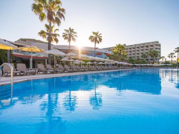 VON RESORT GOLDEN COAST 5*