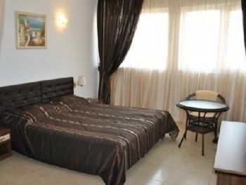 FAMILY HOTEL KORAB RENESA 2*