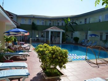 ELIS BEACH HOTEL