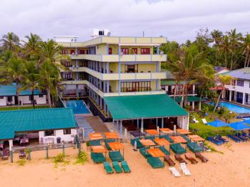 SERENADE BEACH HOTEL 3*