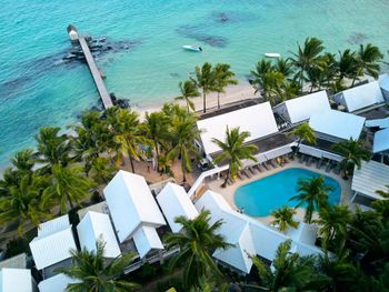 TROPICAL ATTITUDE 3*