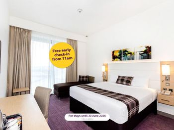 PREMIER INN HOTEL DRAGON MART 3*