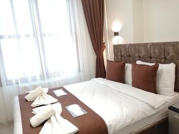 DOS HERMANOS HOTEL 3*