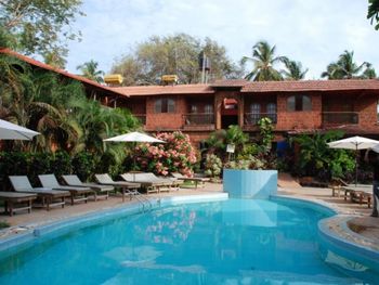 SEA BREEZE RESORT (CANDOLIM) 3*