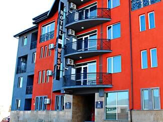 WEST HOTEL 4*