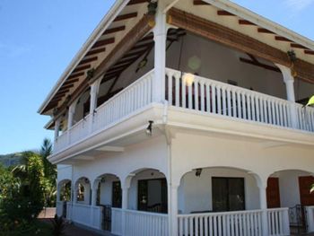 CASADANI-MAHE 3*