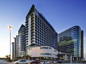 NOVOTEL ABU DHABI AL BUSTAN 4 *