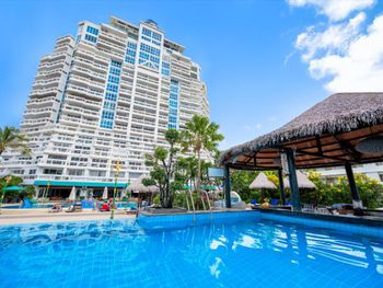 ANDAMAN BEACH SUITES HOTEL 4*