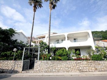 GUESTHOUSE DRASKOVIC 3*