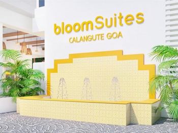 BLOOM SUITES