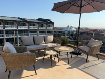 ADMIRAL PLAZA AP.HTL