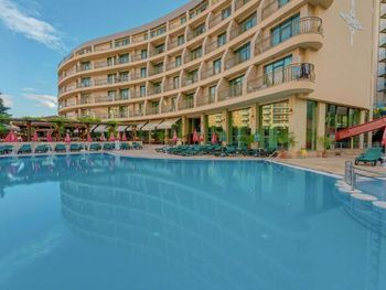 MENA PALACE 4 *