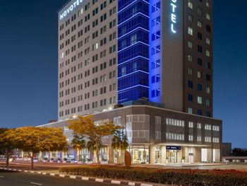 NOVOTEL BUR DUBAI 4*