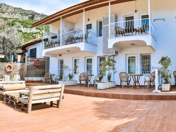 CINAR BOUTIQUE HOTEL 3*