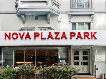 NOVA PLAZA PARK HOTEL 4*