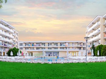 TUI SUNEO GARDEN NEVIS 3*