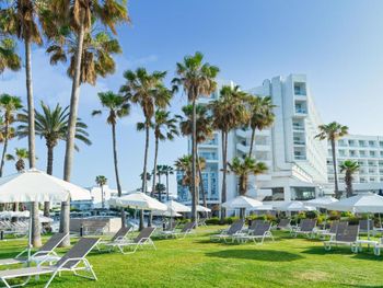 LEONARDO PLAZA CYPRIA MARIS BEACH HOTEL & SPA 4*