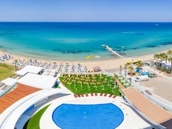 FLAMINGO PARADISE BEACH HOTEL 4*