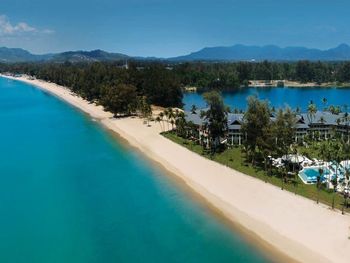 OUTRIGGER LAGUNA PHUKET BEACH RESORT 5*