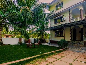 LA INDIANA GUESTHOUSE