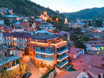 TBILISEE BOUTIQUE HOTEL 4*