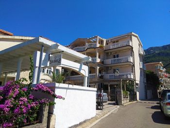 BOJANA APARTMENT 3*