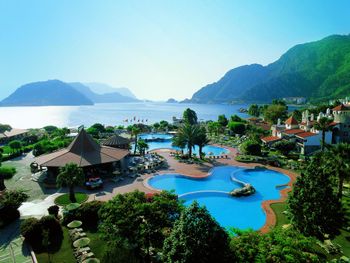 VELA HOTEL 4*