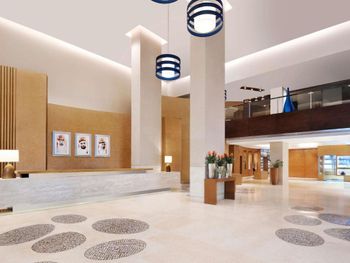 MOVENPICK HOTEL DEIRA 5 *