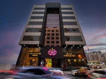 LOTUS GRAND HOTEL (EX. SUN & SKY HOTEL AL RIGGA) 4*