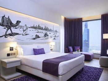 MERCURE DUBAI BARSHA HEIGHTS HOTEL SUITES AND APARTMENTS 4*