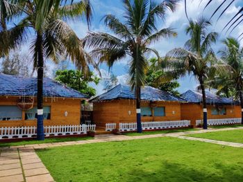 HIBIS HOTELS & RESORTS MORJIM GOA 2*