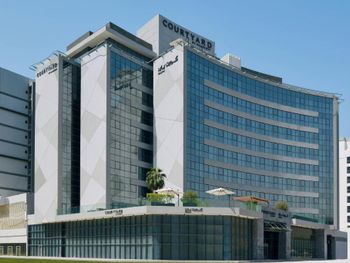 COURTYARD BY MARRIOTT WORLD TRADE CENTRE DUBAI 4*