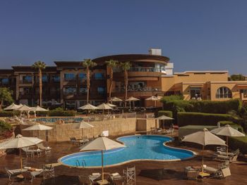 ROYAL SAVOY 5 *