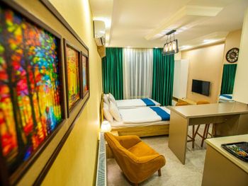 MD HOTEL 4*