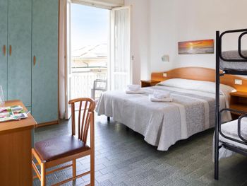HOTEL MARA 2*