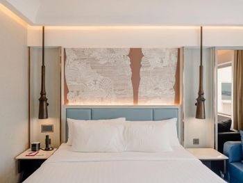 RAMADA PLAZA BY WYNDHAM BANGKOK MENAM RIVERSIDE 5*