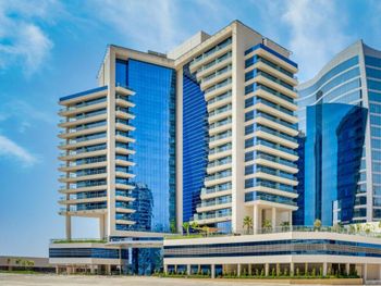 THE FIRST COLLECTION HOTEL BUSINESS BAY 4*