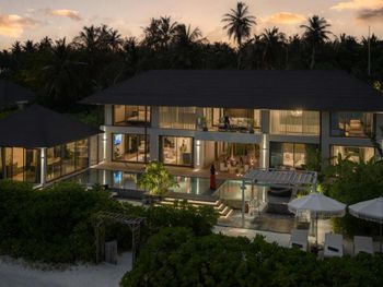 MADIFUSHI PRIVATE ISLAND 5*