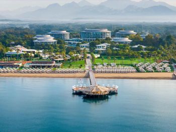 CALISTA LUXURY RESORT 5*