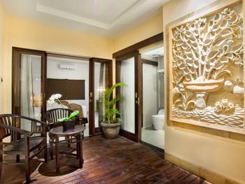 BEST WESTERN KUTA VILLA 4*