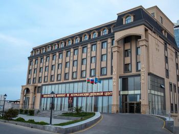 VOLGA HOTEL BAKU 5*