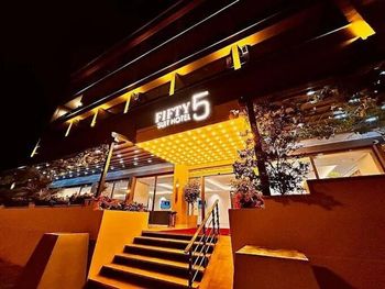 FIFTY FIVE SUITE (EX. SEA CENTER HOTEL) 3*