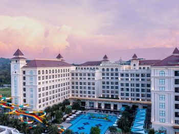 WYNDHAM GARDEN GRANDWORLD PHU QUOC 4*