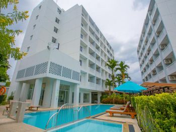 RECENTA SUITE PHUKET SUANLUANG 4*