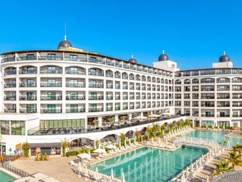 SIDE MOON PALACE HOTEL 5*